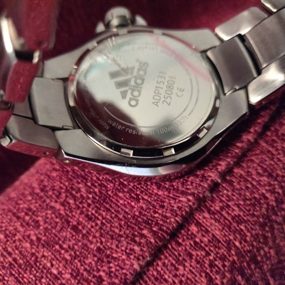 Amaze-Zing (B1) Sale!!: SP#40 Adidas Watch - Picture 5 of 6